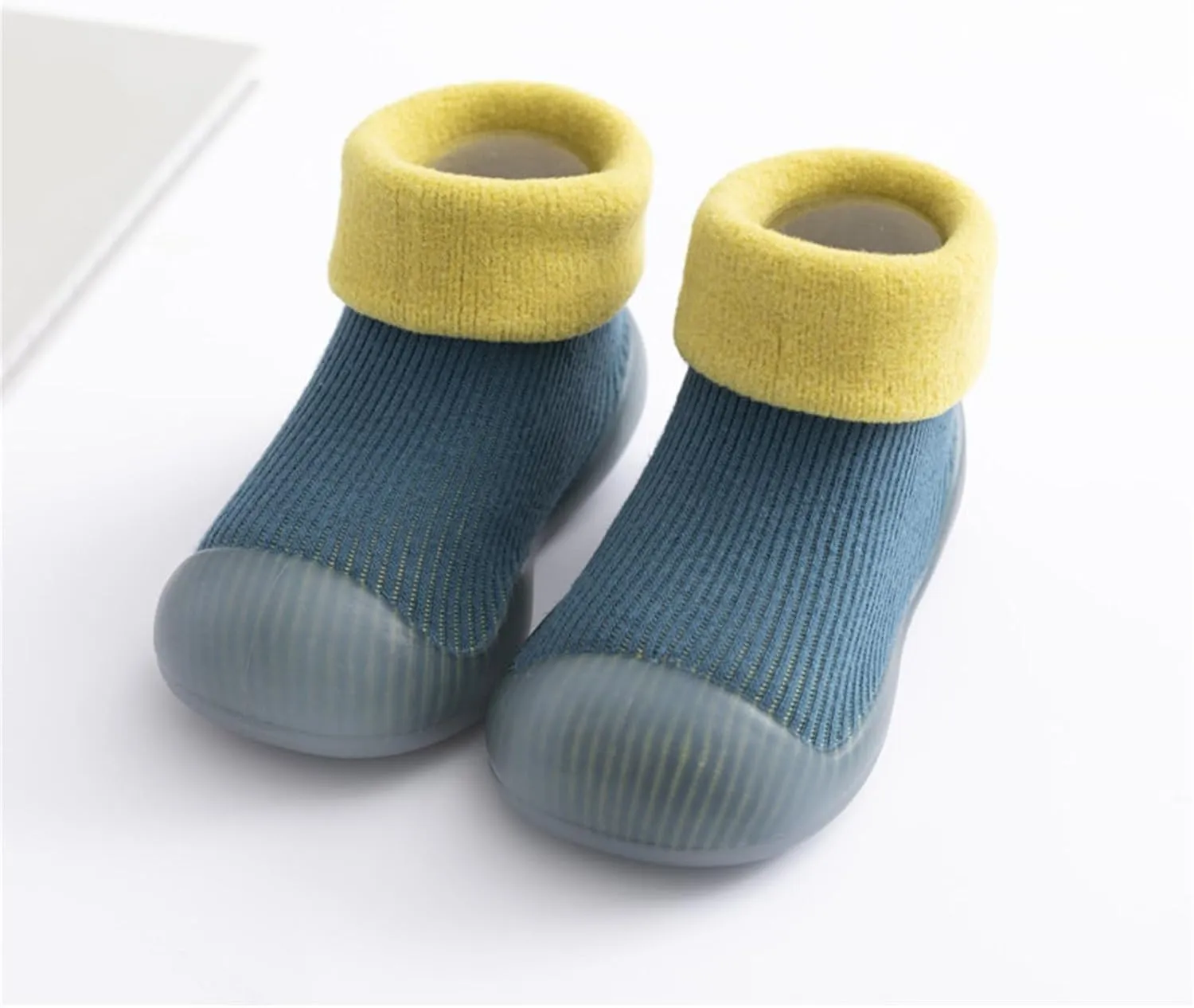 Baby Socks Shoes First Walking Shoes Non Slip Soft Rubber Sole Sneakers Toddler Infant Solid Knitted Shoes
