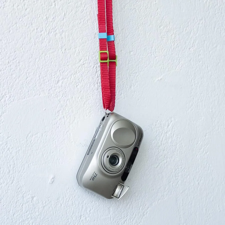 Dubblefilm Kilburn Red Camera Strap