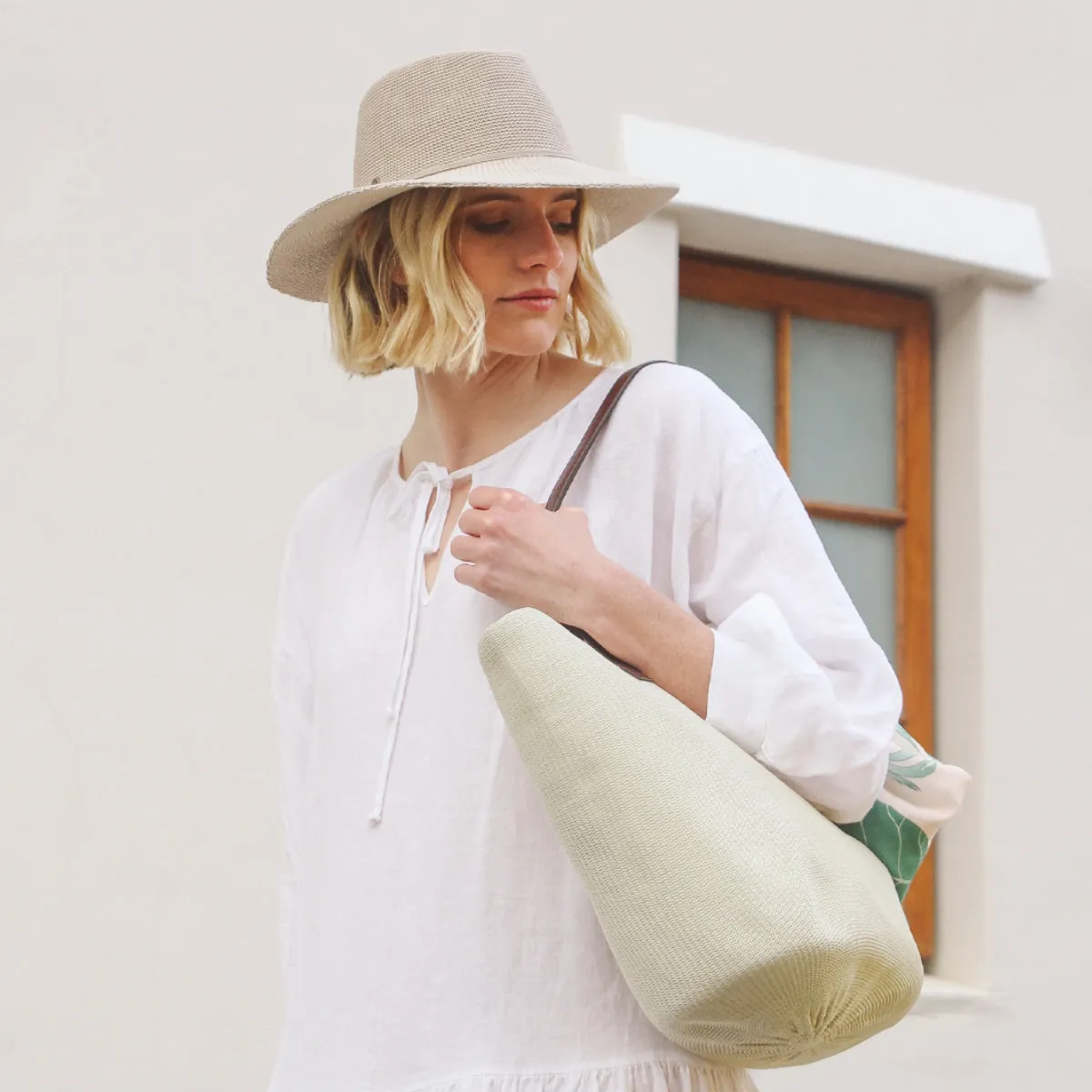 Gilly Tote Bag