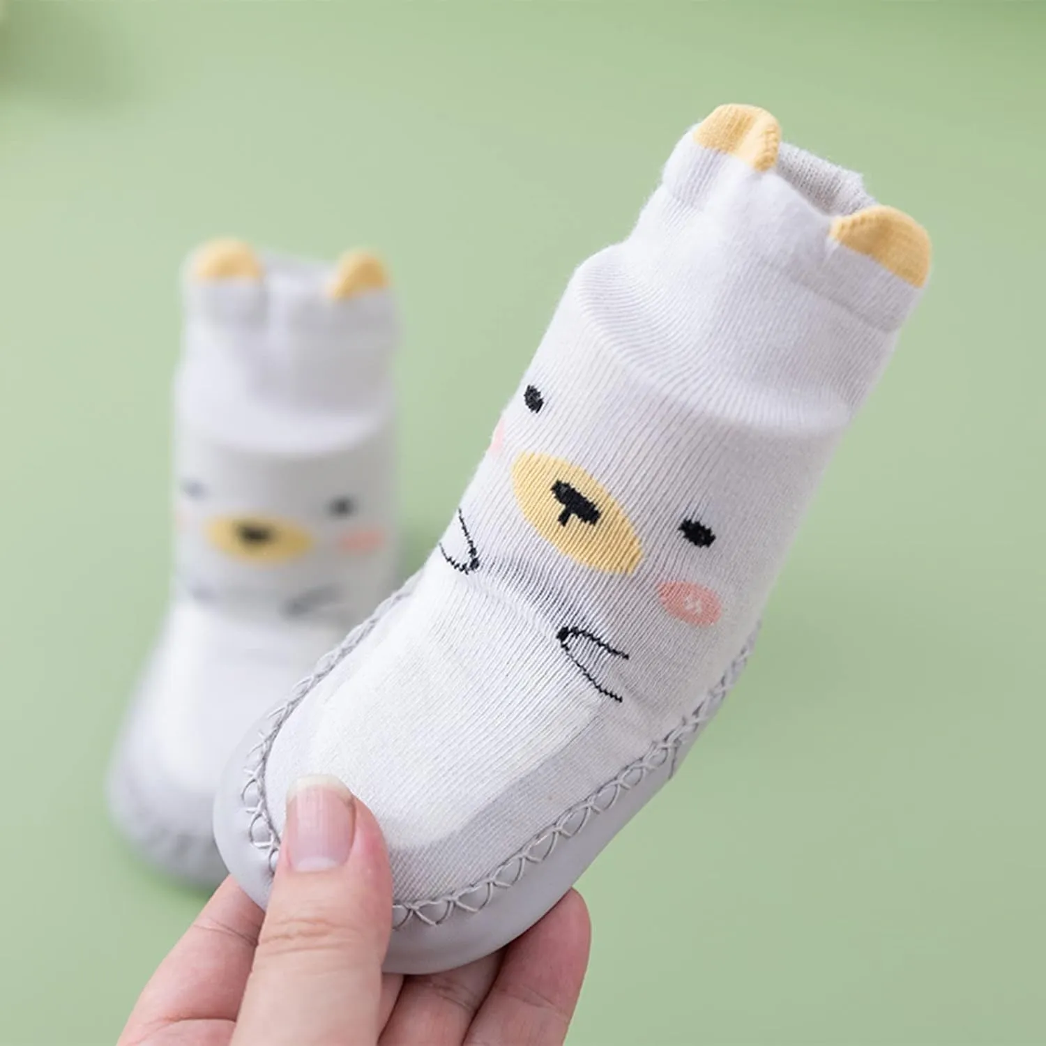 Infant Toddler Shoes Soft Sole Toddler Shoes Cartoon Print Breathable Non Slip Socks Socks Shoes Baby Water Sandal