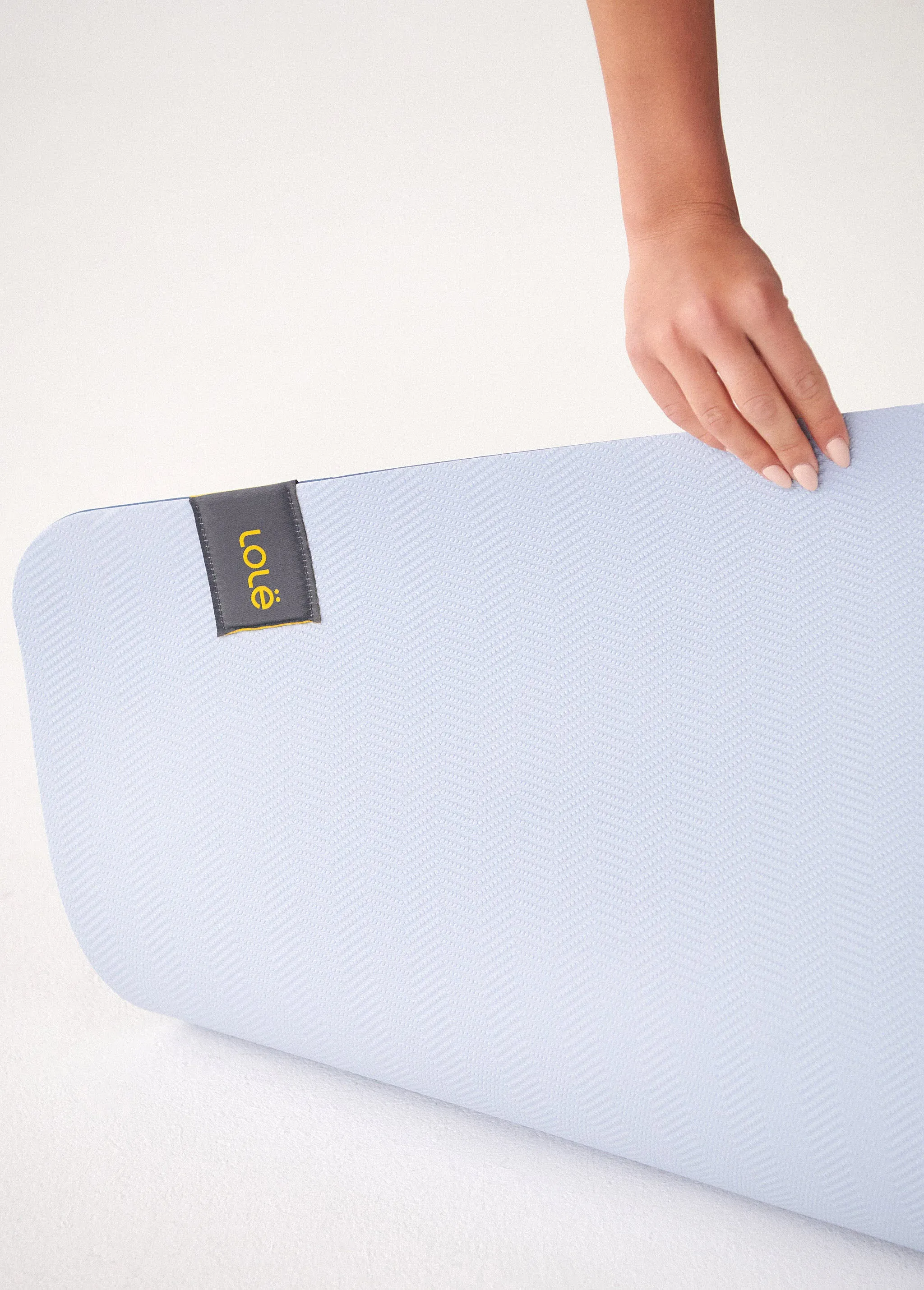Pose Yoga Mat With Strap