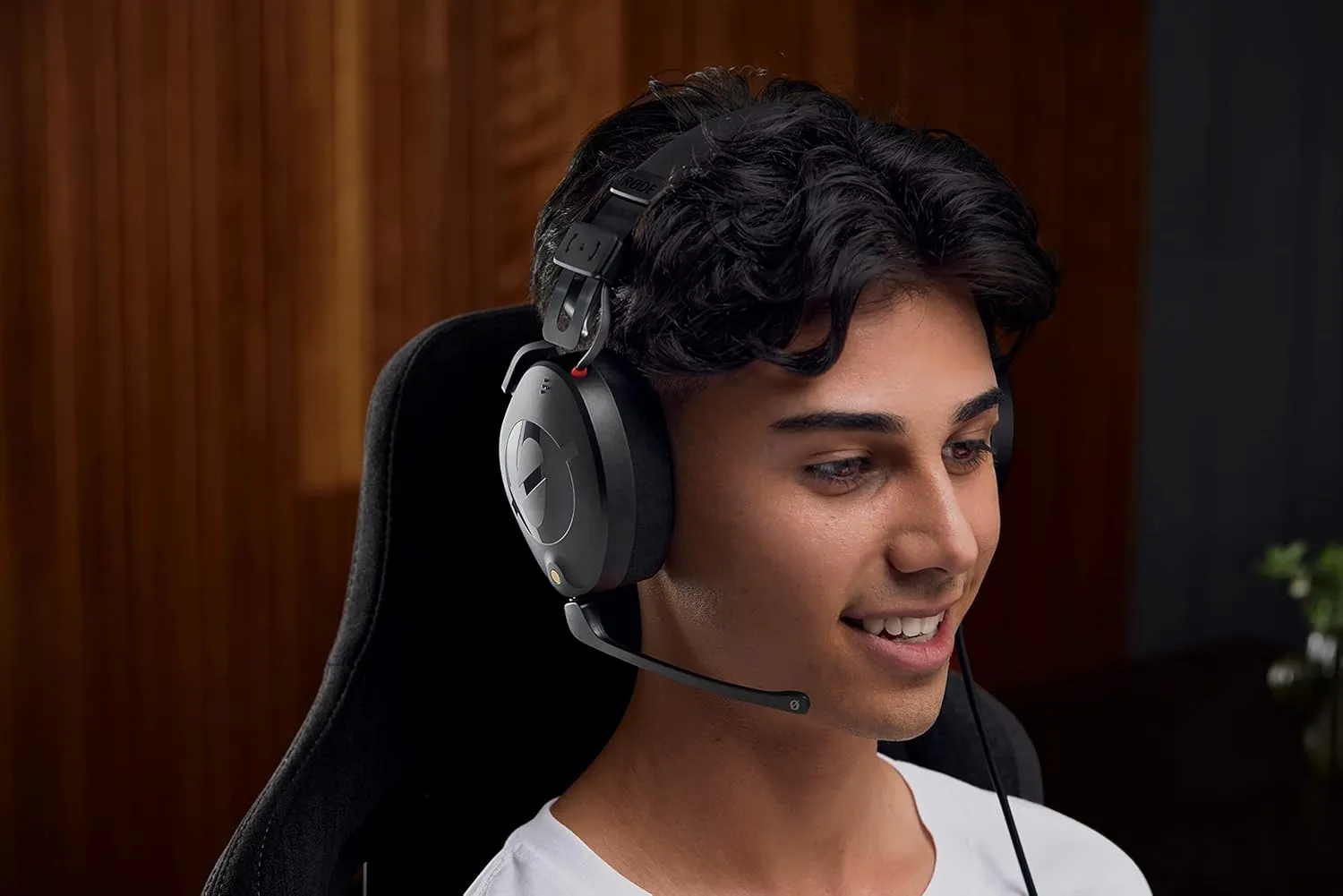 RDE NTH-100M Professional Over-ear Headset for Media, Broadcast, Podcasting, Content Creation, Streaming, Working From Home,Black