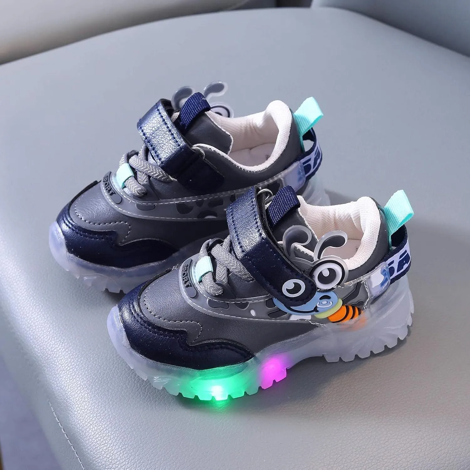 Toddler Cute Shoes Light Up Shoes for Girls Toddler Led Walking Shoes Girls Kids Children Baby Flat Bottom Sneakers
