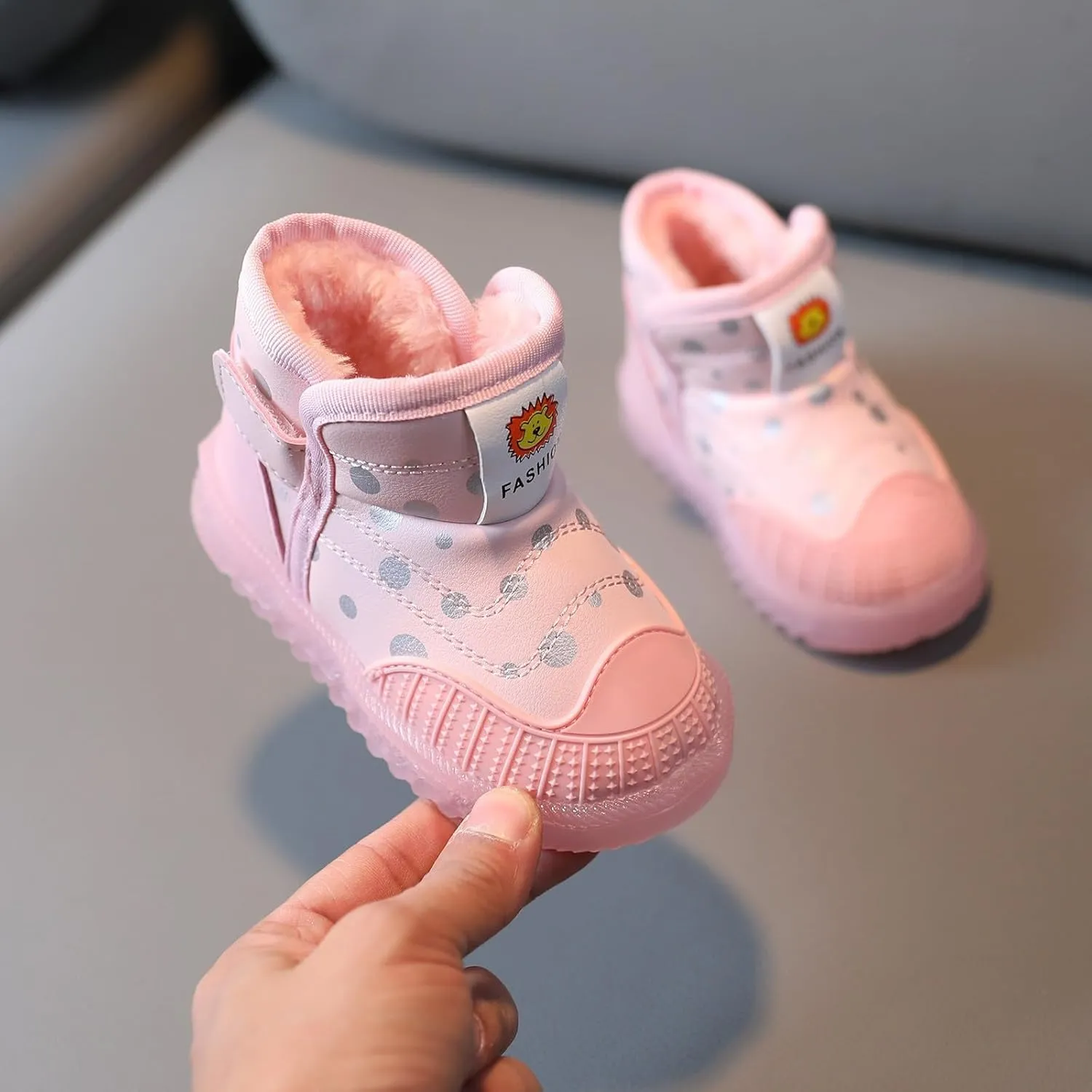 Toddler Non Slip Booties Boys Girls Lights Up Led Soft Sole Flat Shoes Fleece Cotton Lined Warm Boots Walking Shoes